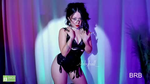 INSTAGRAM abby hall82 online show from 12-28-24, 12:47