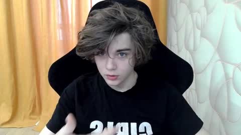 abbysal_blade online show from 12-31-24, 05:00