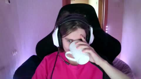 abbysal_blade online show from 11-07-25, 06:02