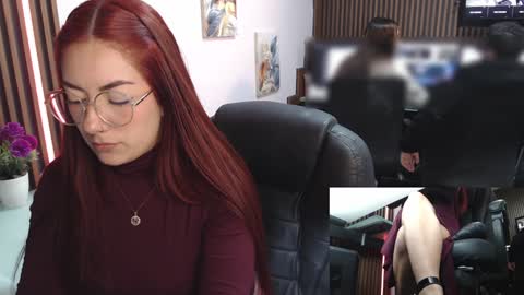 Snapshot of abbystones chatting on 02-07-25, 05:40 Abby Stones online show from 02-07-25, 05:40