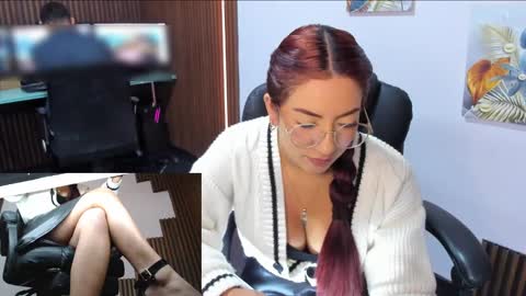 Snapshot of abbystones chatting on 03-05-25, 02:45 Abby Stones online show from 03-05-25, 02:45