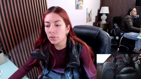 Snapshot of abbystones chatting on 10-02-25, 12:56 Abby Stones online show from 10-02-25, 12:56