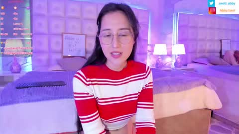 Snapshot of abbysweet1_ chatting on 12-03-24, 05:45 Abigail online show from 12-03-24, 05:45
