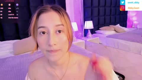 Snapshot of abbysweet1_ chatting on 11-23-25, 12:05 Abigail online show from 11-23-25, 12:05