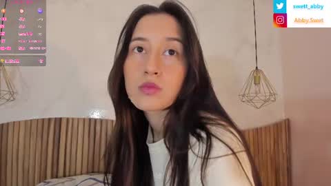Snapshot of abbysweet1_ chatting on 06-19-26, 12:53 Abigail online show from 06-19-26, 12:53