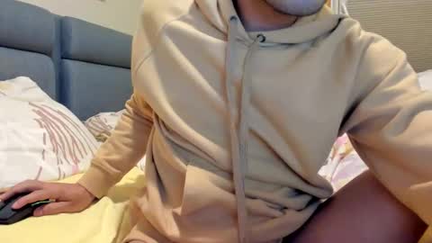 Independence model AbelAsburgo online show from 09-13-25, 01:38