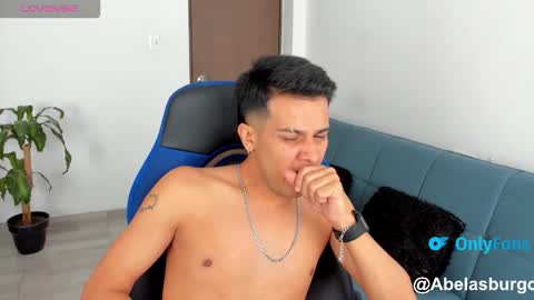 Snapshot of abelasburgo chatting on 11-23-25, 02:28 Independence model AbelAsburgo online show from 11-23-25, 02:28