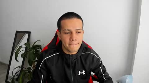 Independence model AbelAsburgo online show from 02-01-26, 08:07