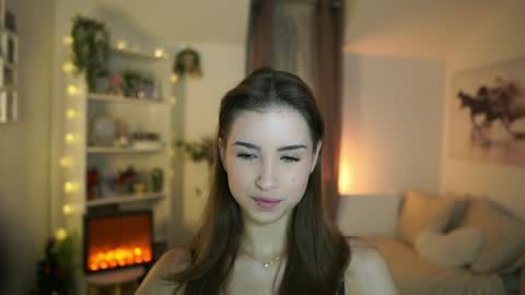 abella_danger_x online show from 12-17-24, 09:28