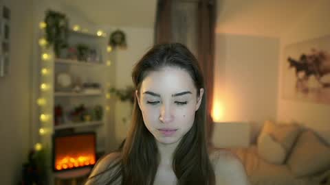 abella_danger_x online show from 01-03-25, 06:03