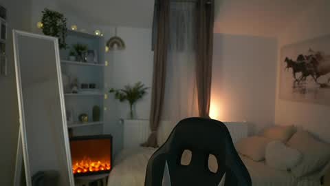 abella_danger_x online show from 01-21-25, 09:46