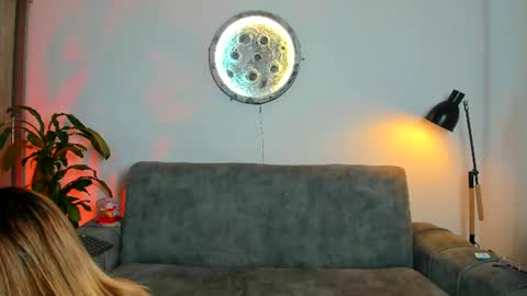  Abella and Kendra  online show from 07-08-26, 01:15