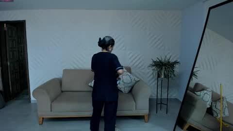  Abella  online show from 09-17-25, 11:56