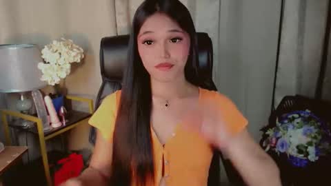 Snapshot of abetterchristine chatting on 02-11-26, 02:49 Abetterchristine online show from 02-11-26, 02:49