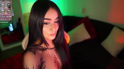 Snapshot of abigail_adamss_ chatting on 09-16-25, 08:43 Abigail online show from 09-16-25, 08:43