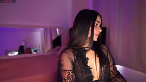 Snapshot of abigail_adamss_ chatting on 11-30-25, 08:13 Abigail online show from 11-30-25, 08:13