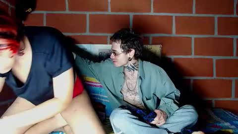 Abigail and Noah online show from 12-29-24, 01:24