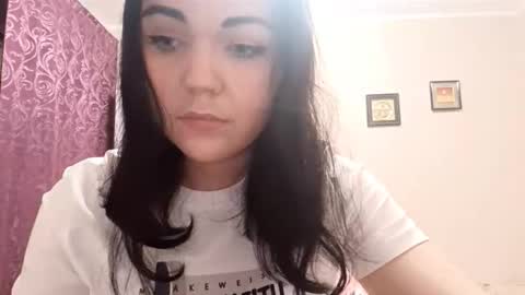 Abi online show from 10-14-25, 04:41