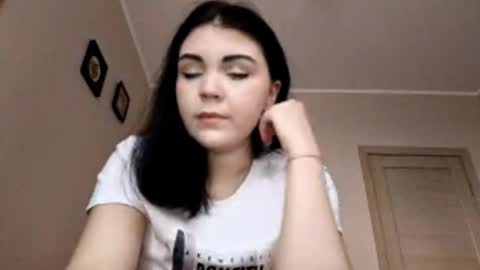 Abi online show from 10-28-25, 10:41