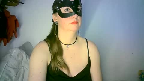Snapshot of abigailove4u chatting on 03-02-25, 01:04 GoldenFish online show from 03-02-25, 01:04