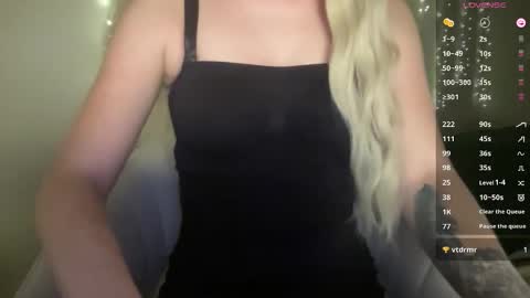 AbigailSage online show from 11-28-25, 11:40