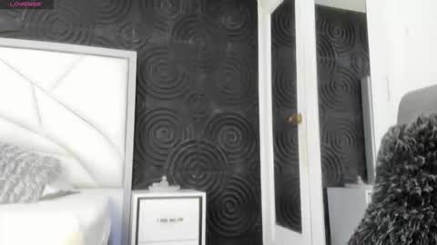 Abigail online show from 10-26-25, 11:16