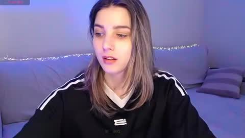 Abigail online show from 07-12-26, 11:34
