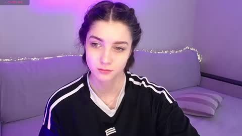 Abigail online show from 07-25-26, 12:03