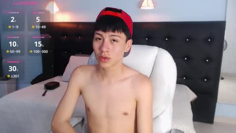 abraham_horny18 online show from 10-13-25, 08:42
