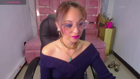 abril_ch_ online show from 04-19-26, 12:37