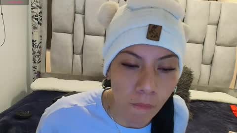 Abril Fox online show from 03-17-26, 12:19