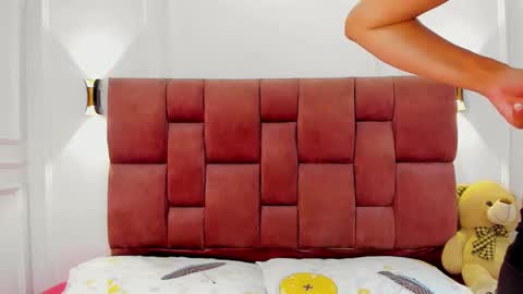 Snapshot of abril_jones10 chatting on 01-07-25, 04:50 Abril jones online show from 01-07-25, 04:50