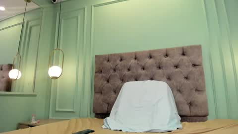 Snapshot of abril_jones10 chatting on 01-21-25, 11:24 Abril jones online show from 01-21-25, 11:24