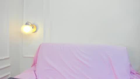 Snapshot of abril_jones10 chatting on 02-13-25, 04:43 Abril jones online show from 02-13-25, 04:43