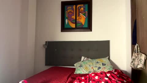 abrilsantosxo online show from 04-24-26, 08:06