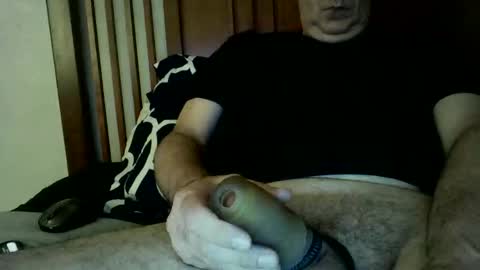 Snapshot of ace1man chatting on 09-08-25, 11:37 ace1man online show from 09-08-25, 11:37