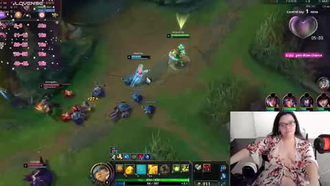 AChubbyGummy online show from 10-04-25, 10:08