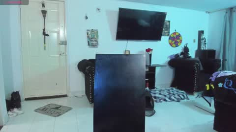 Snapshot of acid_alice666 chatting on 01-10-25, 01:10 Alice online show from 01-10-25, 01:10