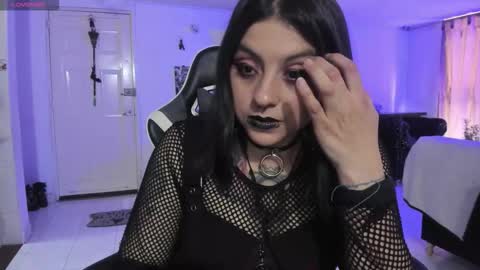 Snapshot of acid_alice666 chatting on 09-18-25, 04:31 Alice online show from 09-18-25, 04:31