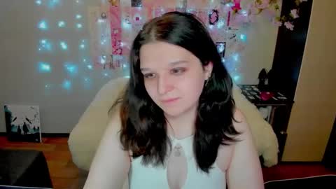 Kate online show from 04-23-26, 01:07