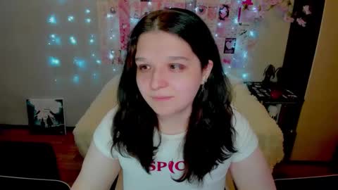 Kate online show from 04-24-26, 01:41