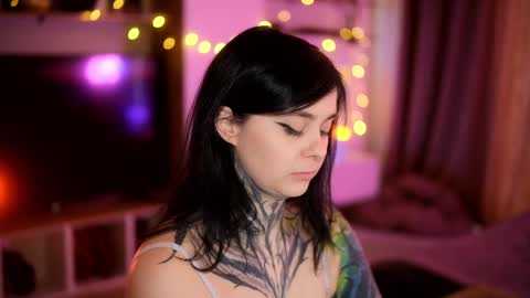 acid_pie online show from 02-15-25, 06:33