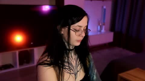 Snapshot of acid_pie chatting on 12-17-25, 07:31 acid_pie online show from 12-17-25, 07:31