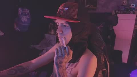Acid Milo online show from 07-21-26, 05:59