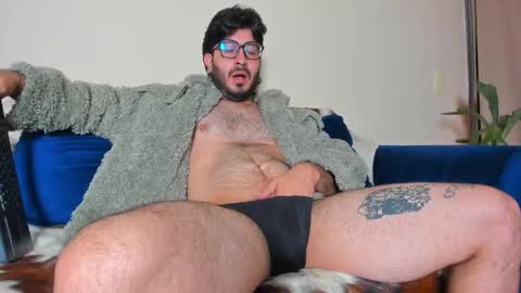 R. online show from 01-10-25, 12:47