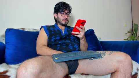 R. online show from 01-30-25, 10:29