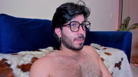 R. online show from 01-31-25, 07:08