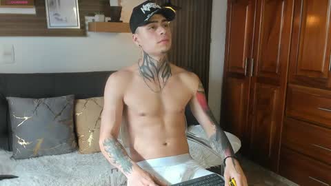 Acxel online show from 04-08-26, 08:42