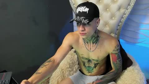 Snapshot of acxel_prescot chatting on 05-12-26, 01:08 Acxel online show from 05-12-26, 01:08