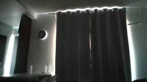 Snapshot of ad14n chatting on 06-08-26, 07:53 ad14n online show from 06-08-26, 07:53